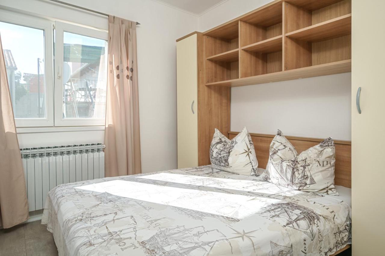 Apartmani Gabriella Vodice Luaran gambar